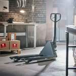 Wózek paletowy BOOST, 2000 kg, 1150 mm